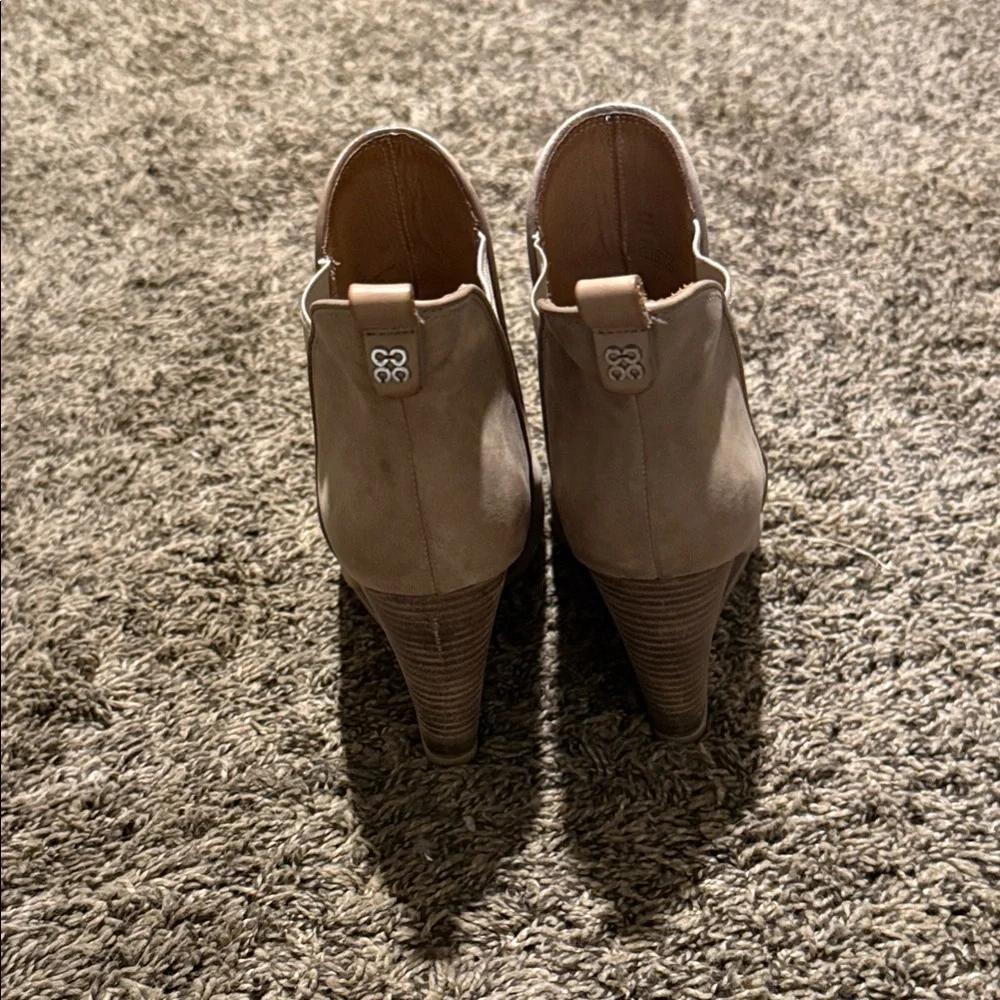 Chic Coach Ankle Booties - Picture 4 of 9